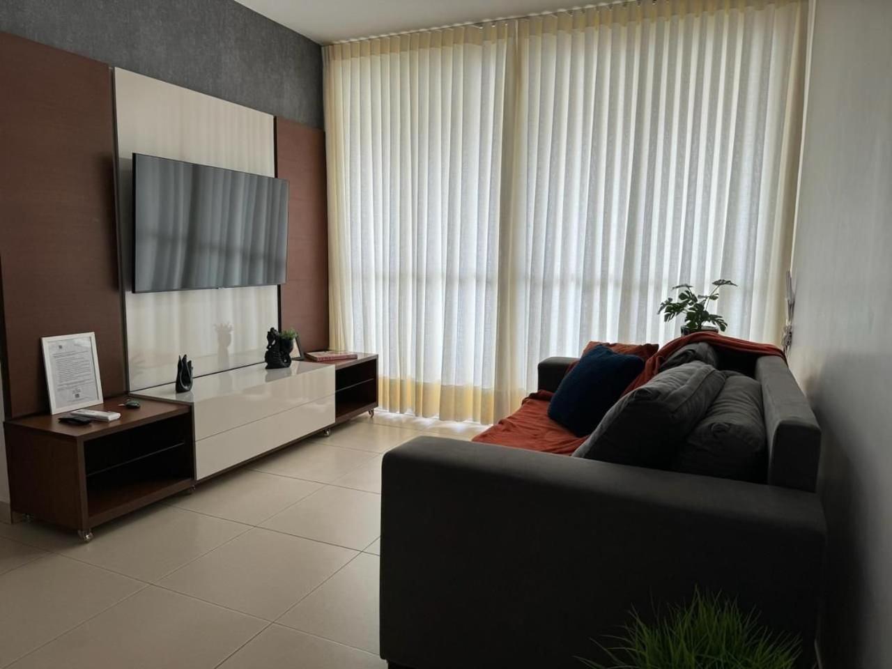 Apartamento Climatizado Ao Lado Do Premium Hosp. Goiânia Exterior foto